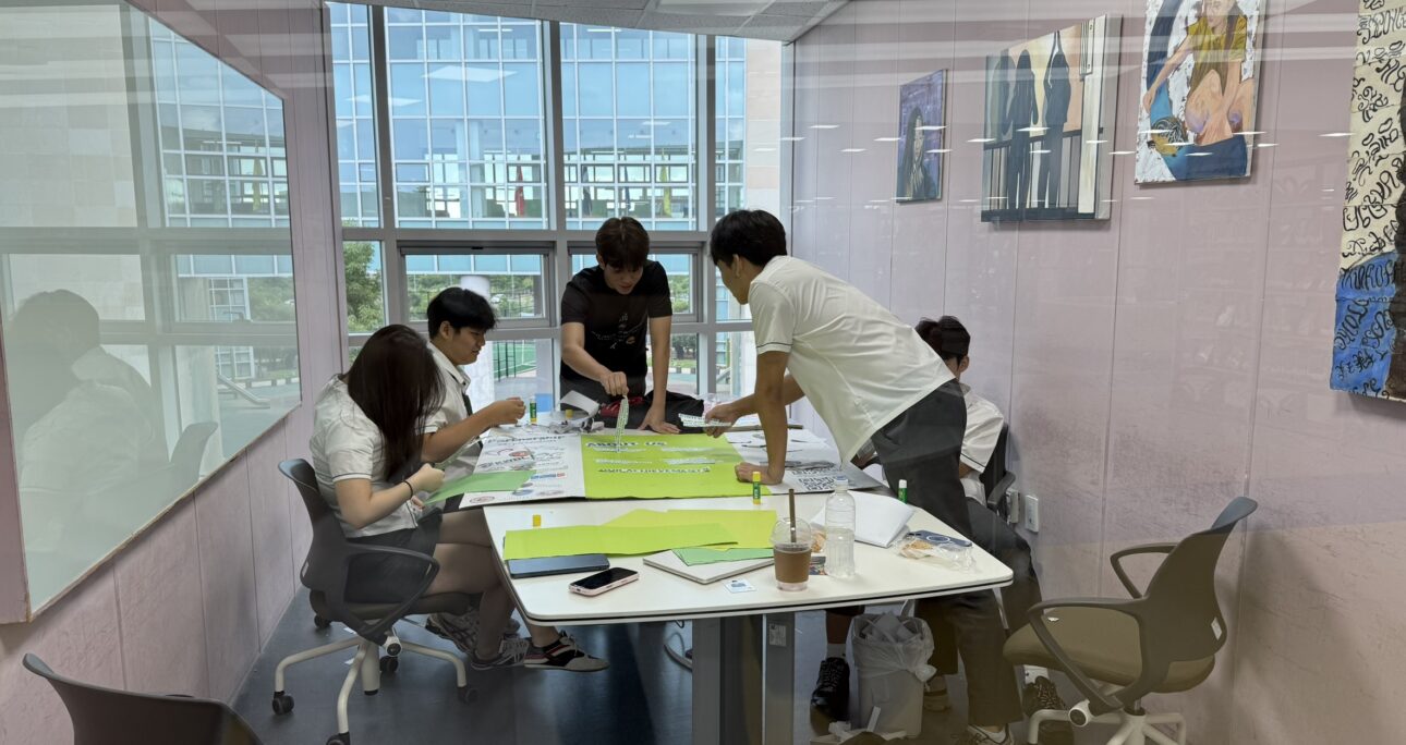 Spiritus Stories: Day 2 Preparing / Presenting at the Club Fair